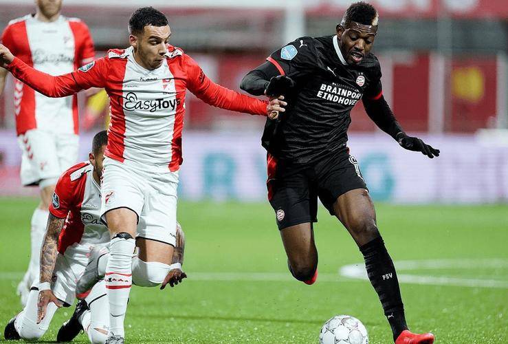 澳客登录-包含拉科鲁尼亚客场逆袭晋级，士气高昂的词条