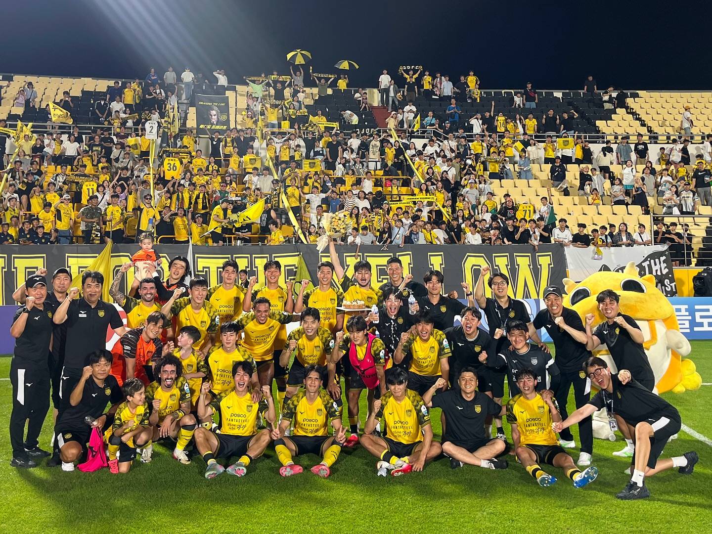 韩国球队在国际赛场取得胜利 韩国球队在国际赛场取得胜利