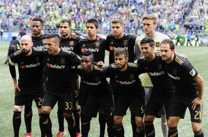 澳客登录入口-沙尔克再获胜，稳居积分榜中游位置的简单介绍