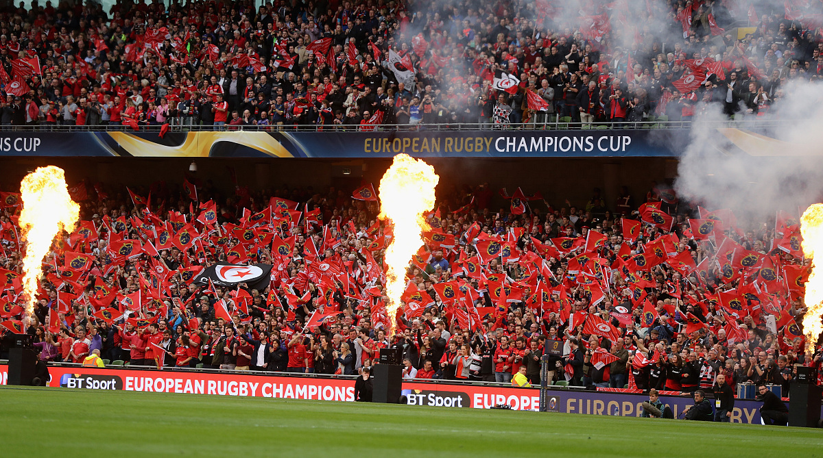 狂人主帅率领英超球队夺得足总杯冠军 狂人主帅率领英超球队夺得足总杯冠军