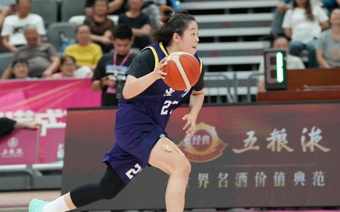 澳客官方入口-辽宁女篮实力出击，取得关键胜利！