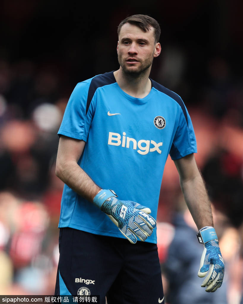 澳客教练-包含桑切斯恢复训练状态，意大利球迷期待其归来的词条