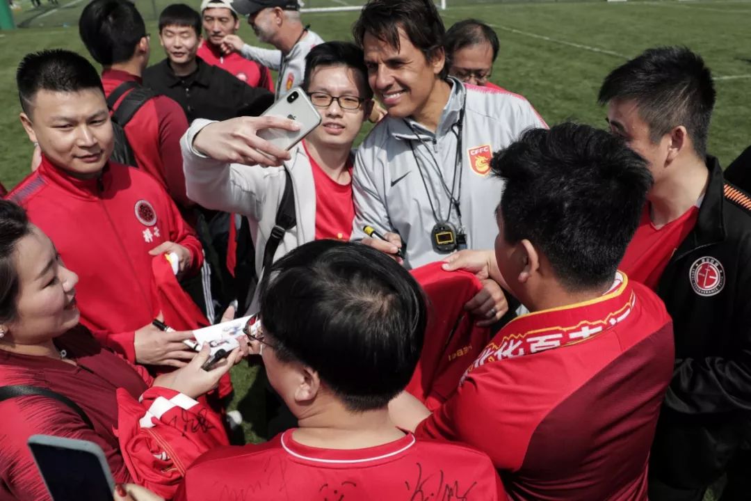 澳客电竞-江苏男篮斗志昂扬再夺一场胜利继续奔向胜利广袤大道的简单介绍