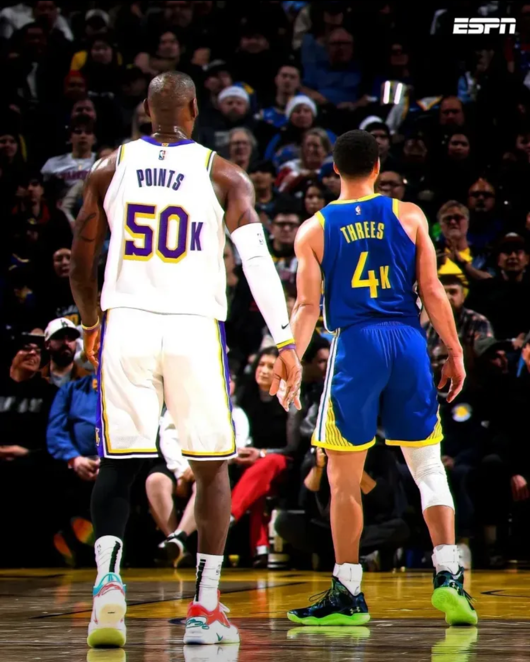 勇士客场战胜湖人继续领跑西部 勇士客场战胜湖人继续领跑西部