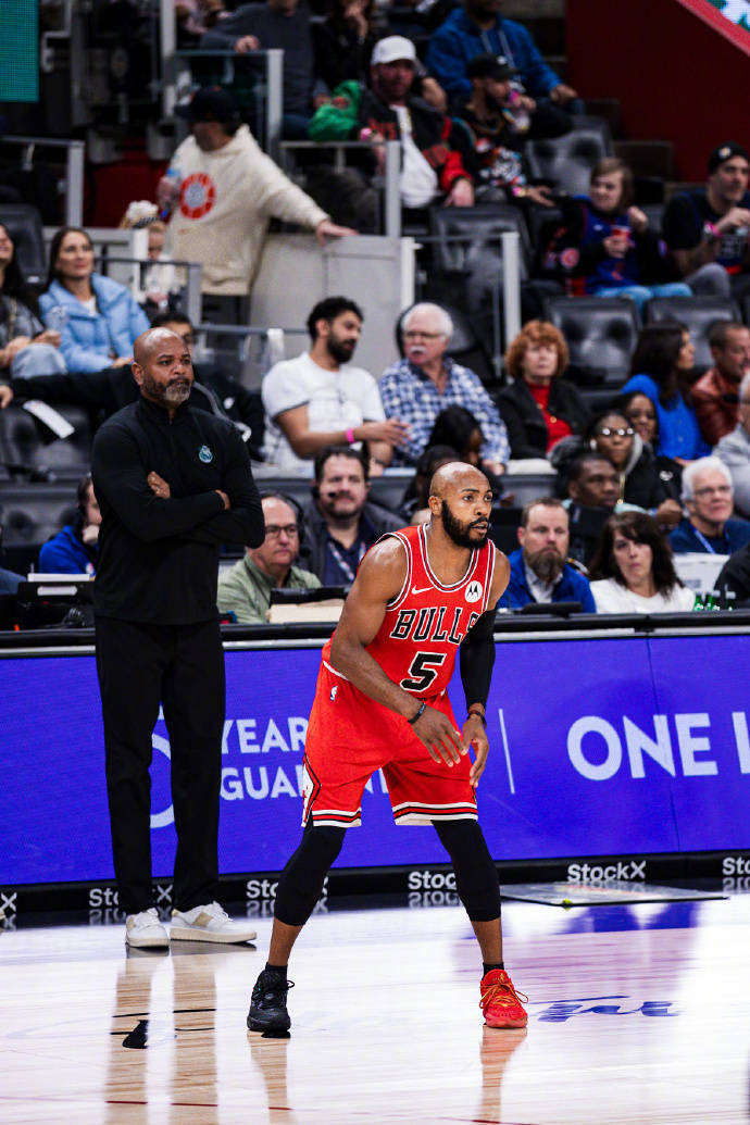 澳客活动-公牛客场擒活塞，拉文高效砍下全队最高得分的简单介绍